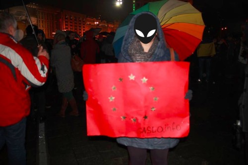 будущая активистка Соцруха в начале Майдана